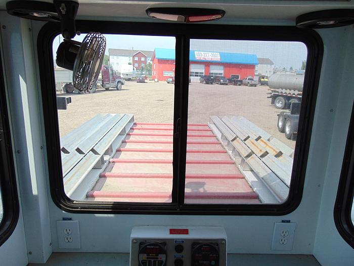 Used 2008 PETERBILT 365