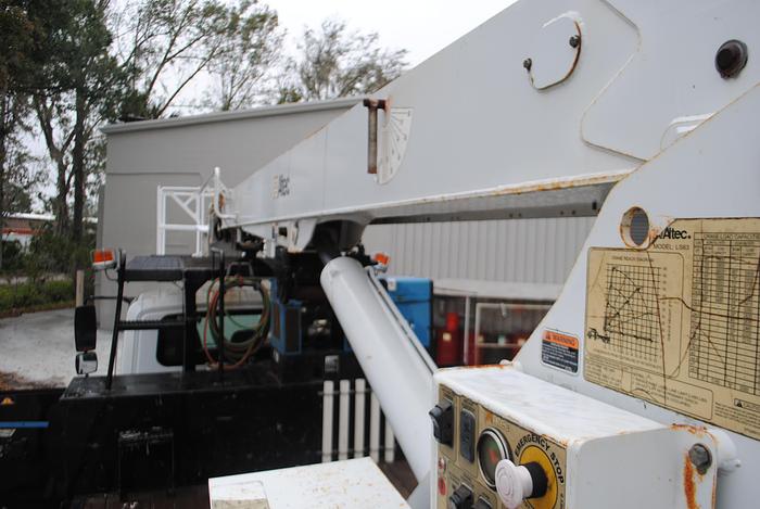 Used Altec LS63 on 2015 International 4300 SBA 4x2 Reg Cab Flatbed Truck - M37501