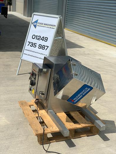 Used warick container systems Cube blender mixer