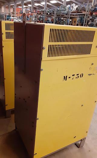 Usado Máquina de soldar ESAB TAF 800 AC