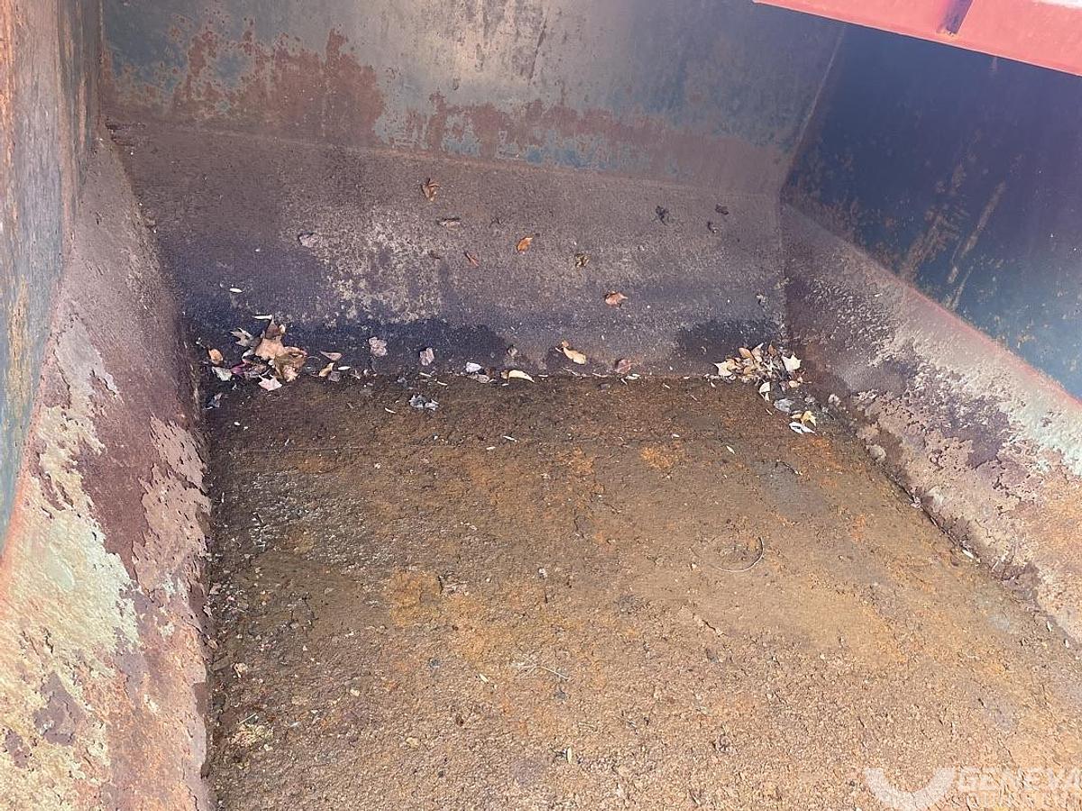 Used Rolling Lid Sealed Container (#37)