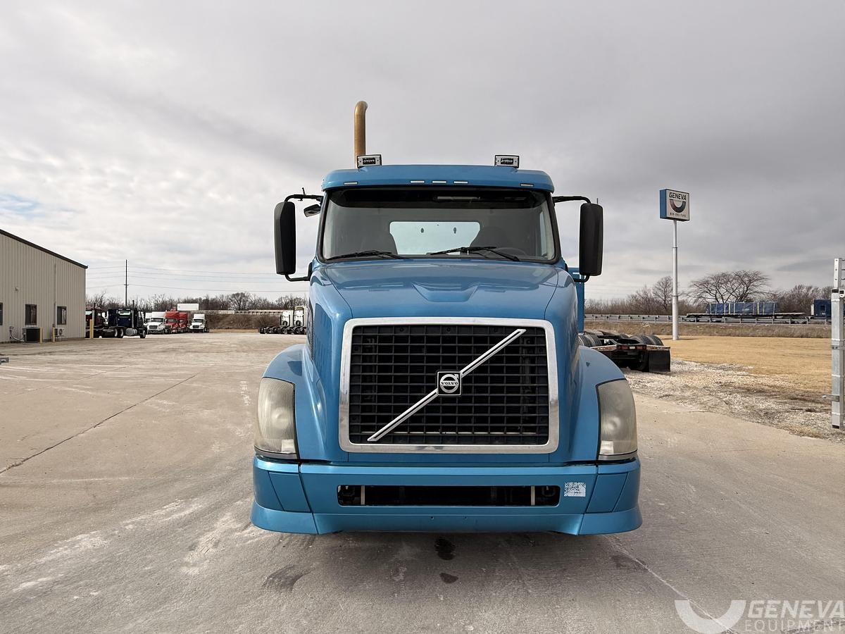Used 2014 Volvo VNL300