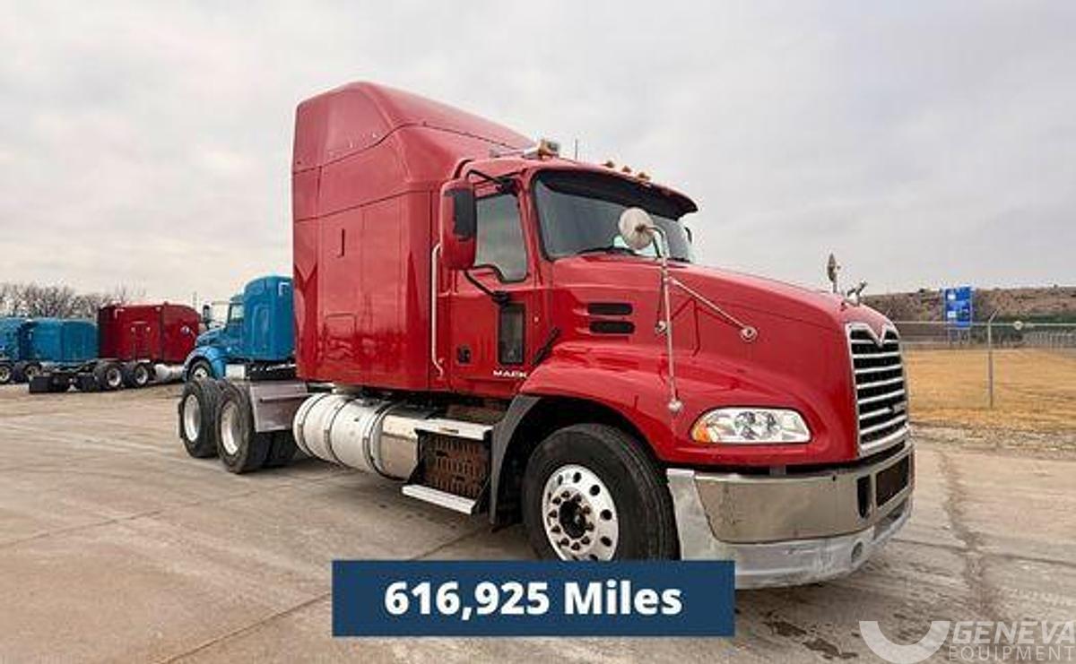 Used 2014 Mack Pinnacle CXU613 (TK1162)