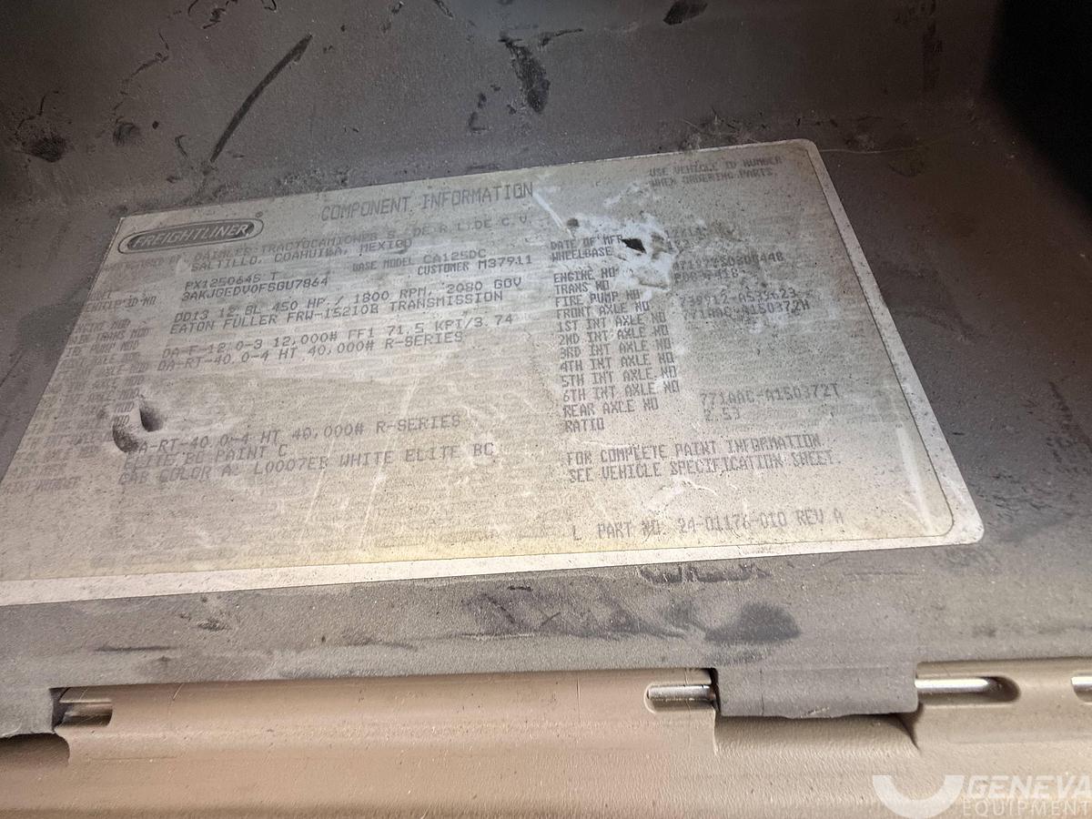 Used 2015 Freightliner Cascadia