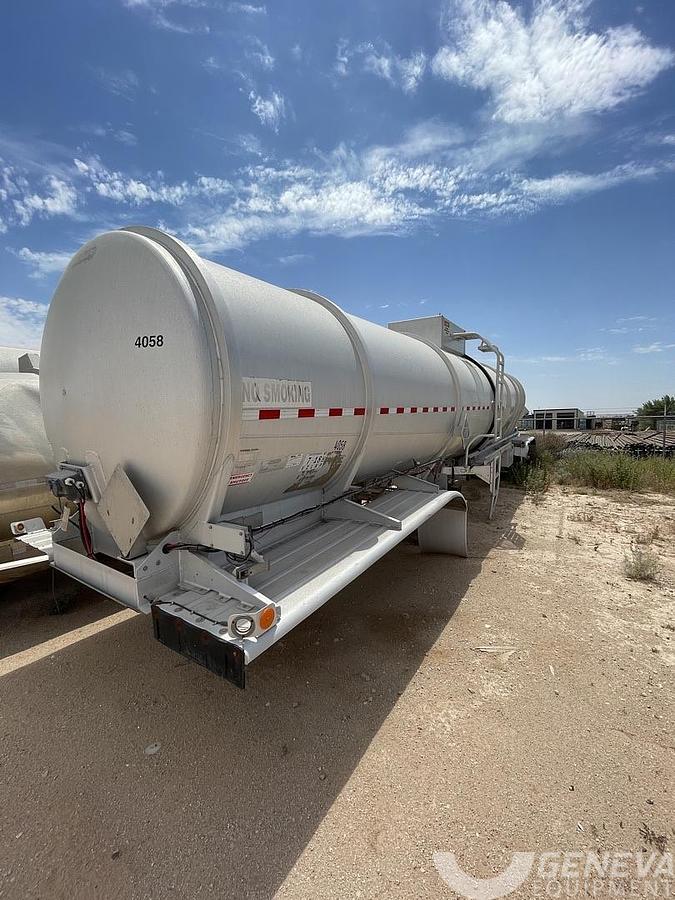 Used 2013 Polar Crude Oil Tanker Trailer