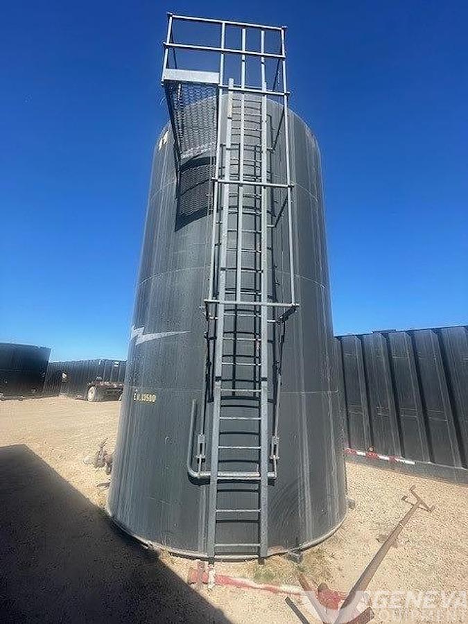 Used Upright Tank (VT11)