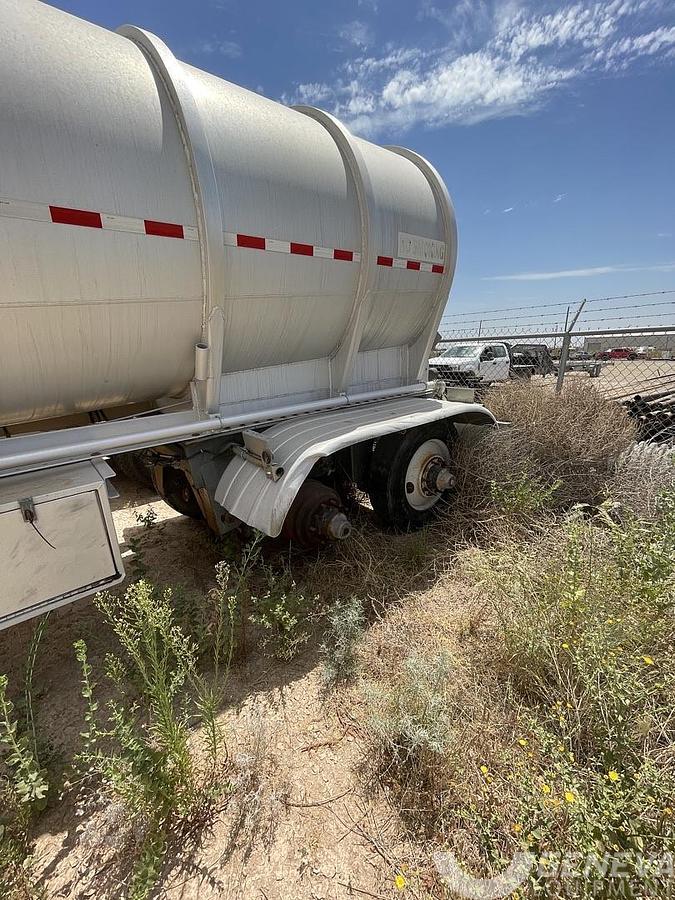 Used 2013 Polar Crude Oil Tanker Trailer