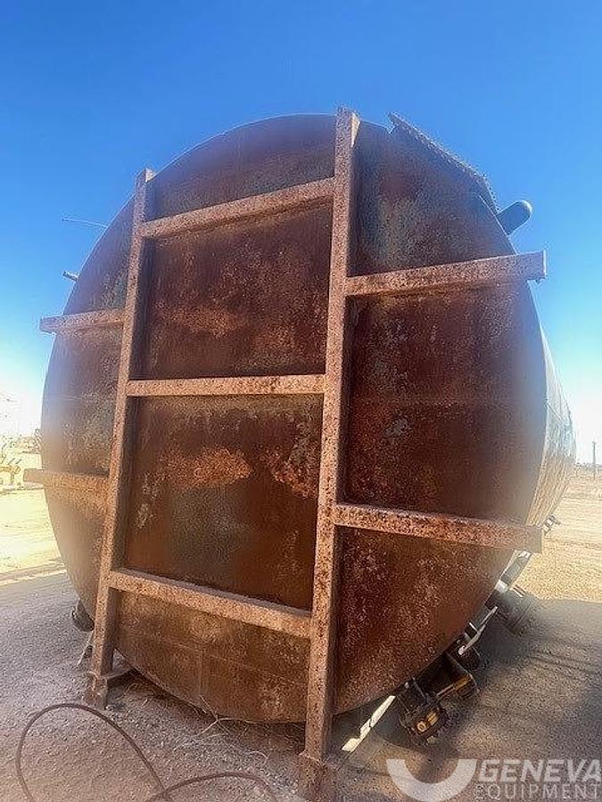 Used Upright Tank (VT127)