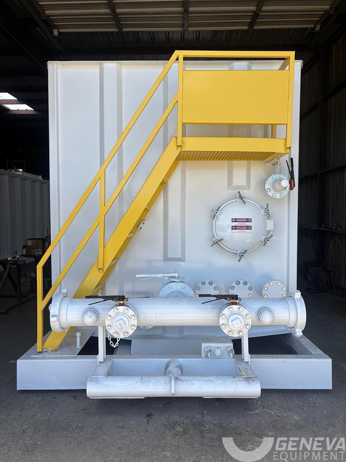 Used Menard Flat Top Frac Tank (#36882)