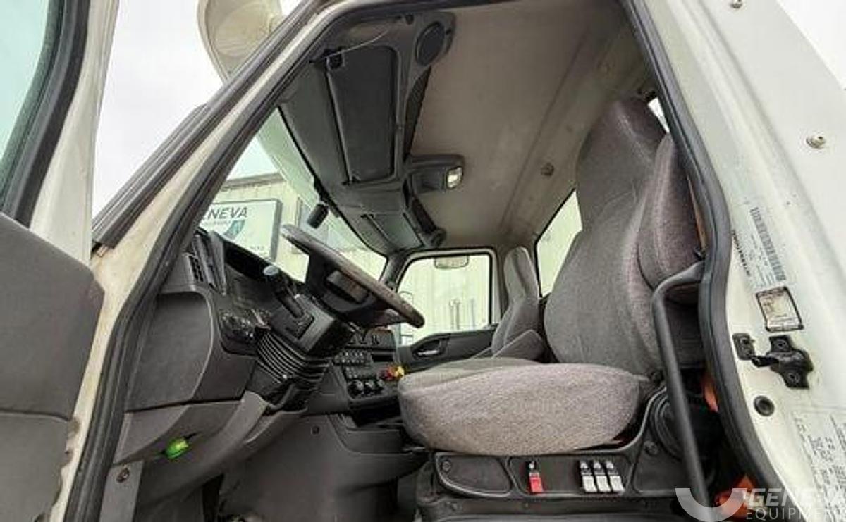 Used 2019 International LT625