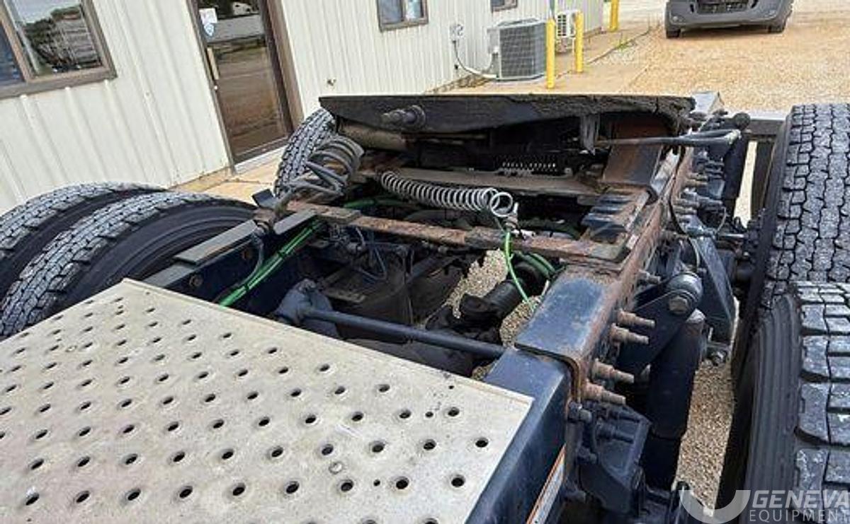 Used 2021 Freightliner Cascadia 126