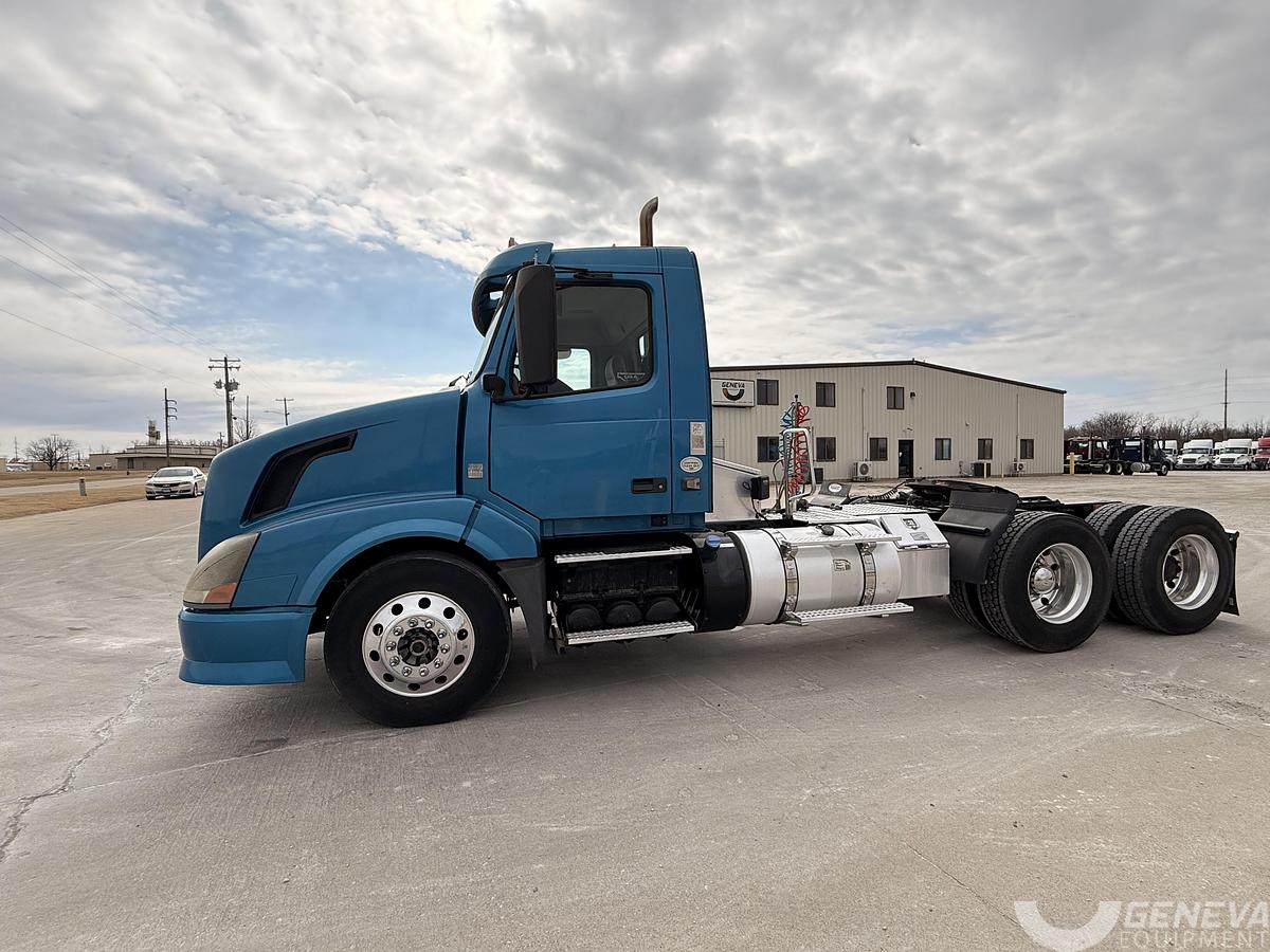 Used 2014 Volvo VNL300