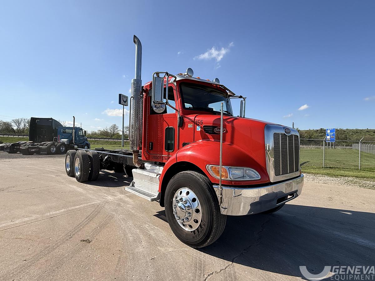 Used 2015 Peterbilt 348
