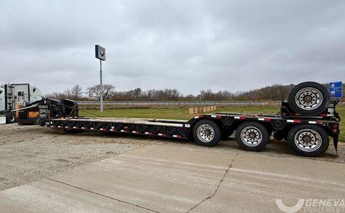 Used 2022 TOWMASTER T-110DTG
