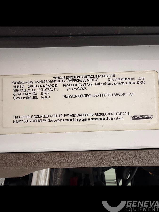 Used 2018 Freightliner Cascadia 113
