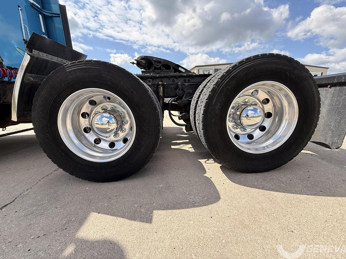 Used 2011 Kenworth T660