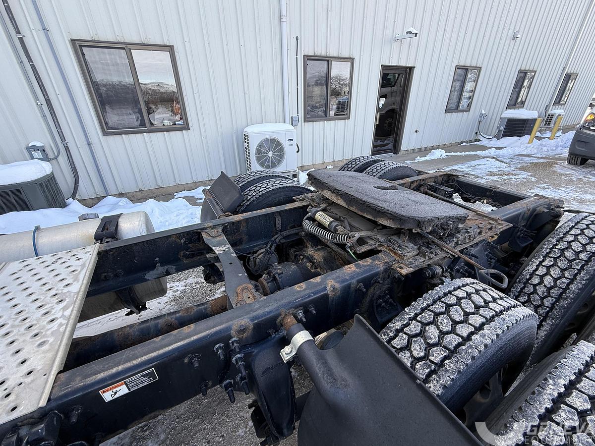 Used 2018 Freightliner Cascadia 113