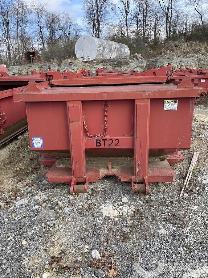 Used Rolling Lid Sealed Container (#BT22)
