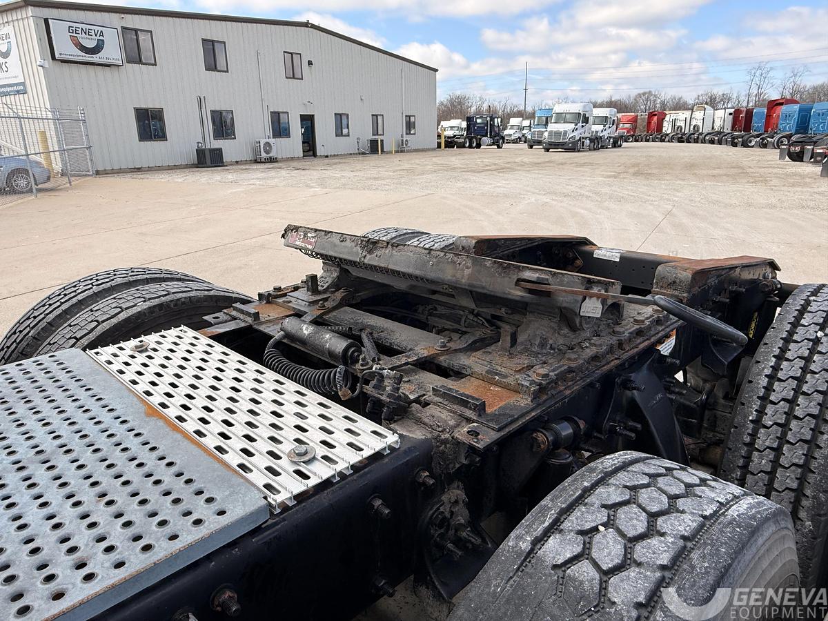 Used 2015 Freightliner Cascadia