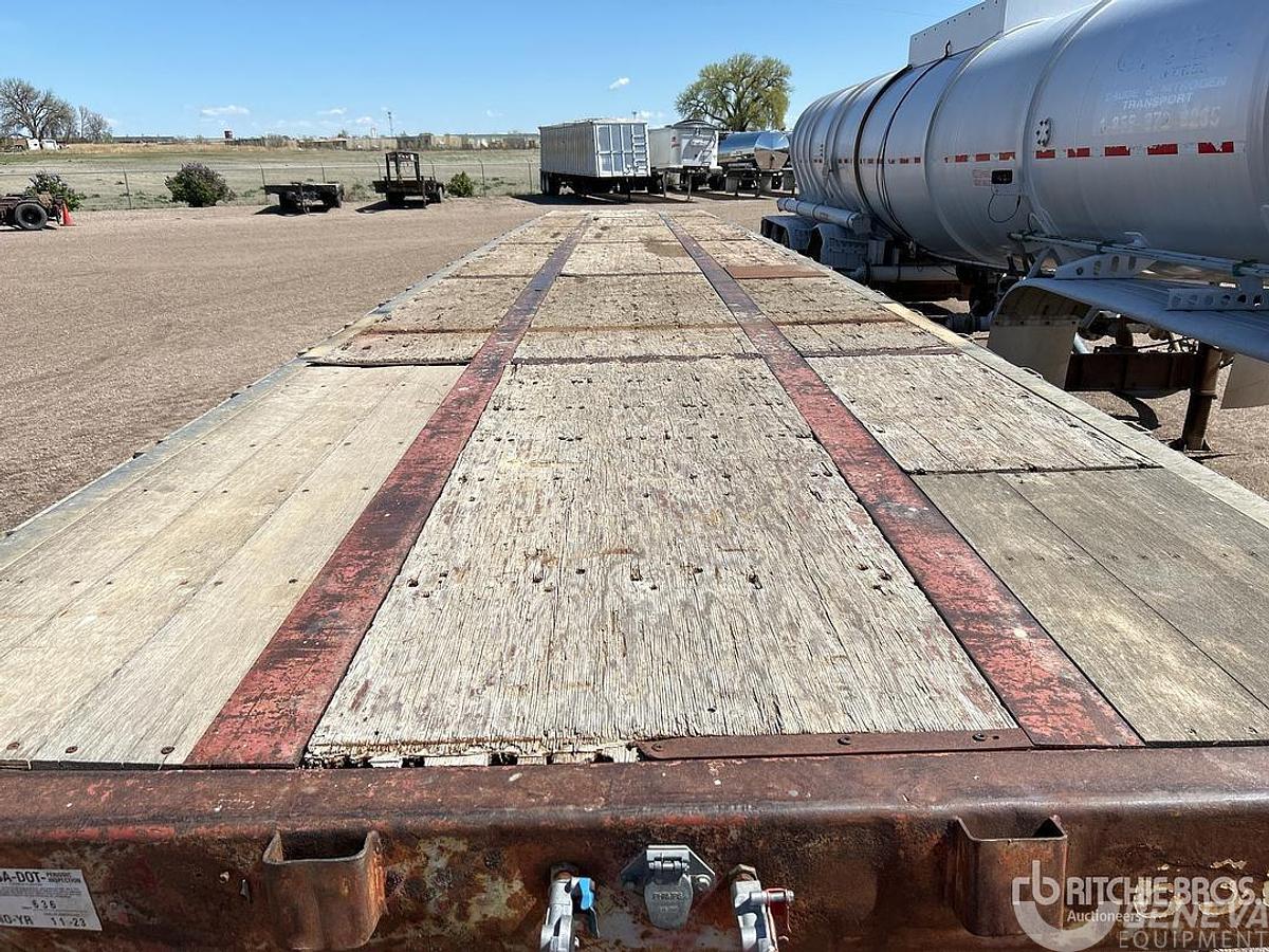 Used 1992 Fruehauf  Flatbed Trailer
