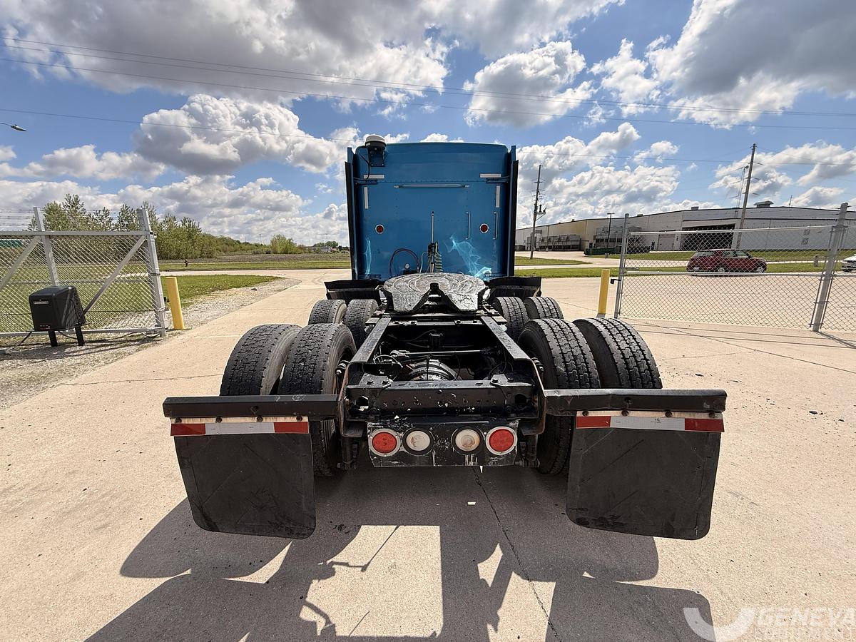 Used 2011 Kenworth T660