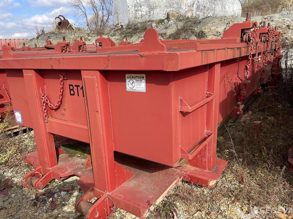 Used Rolling Lid Sealed Container (#BT17)