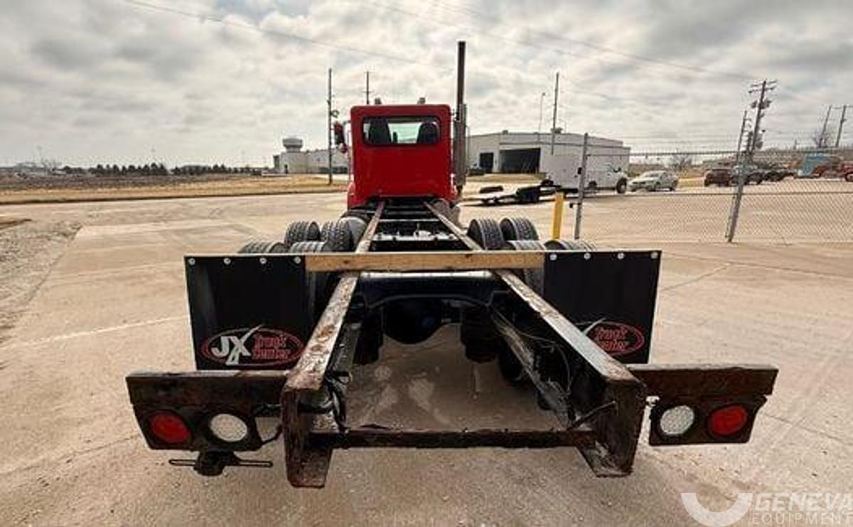 Used 2015 Peterbilt 348 (TK9431)