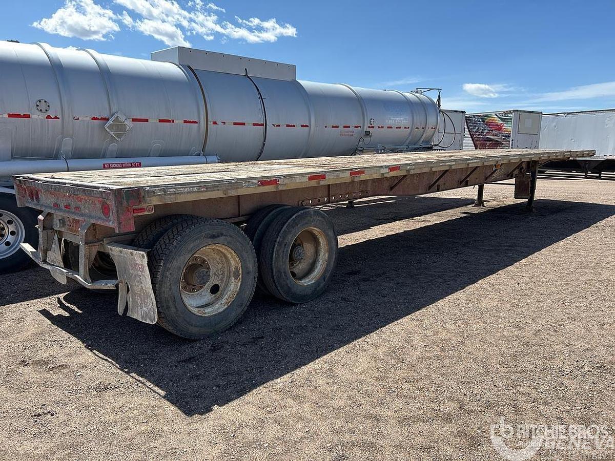 Used 1992 Fruehauf  Flatbed Trailer