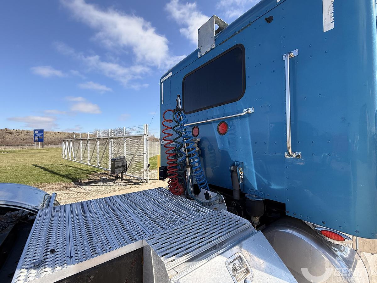 Used 2007 Peterbilt 379