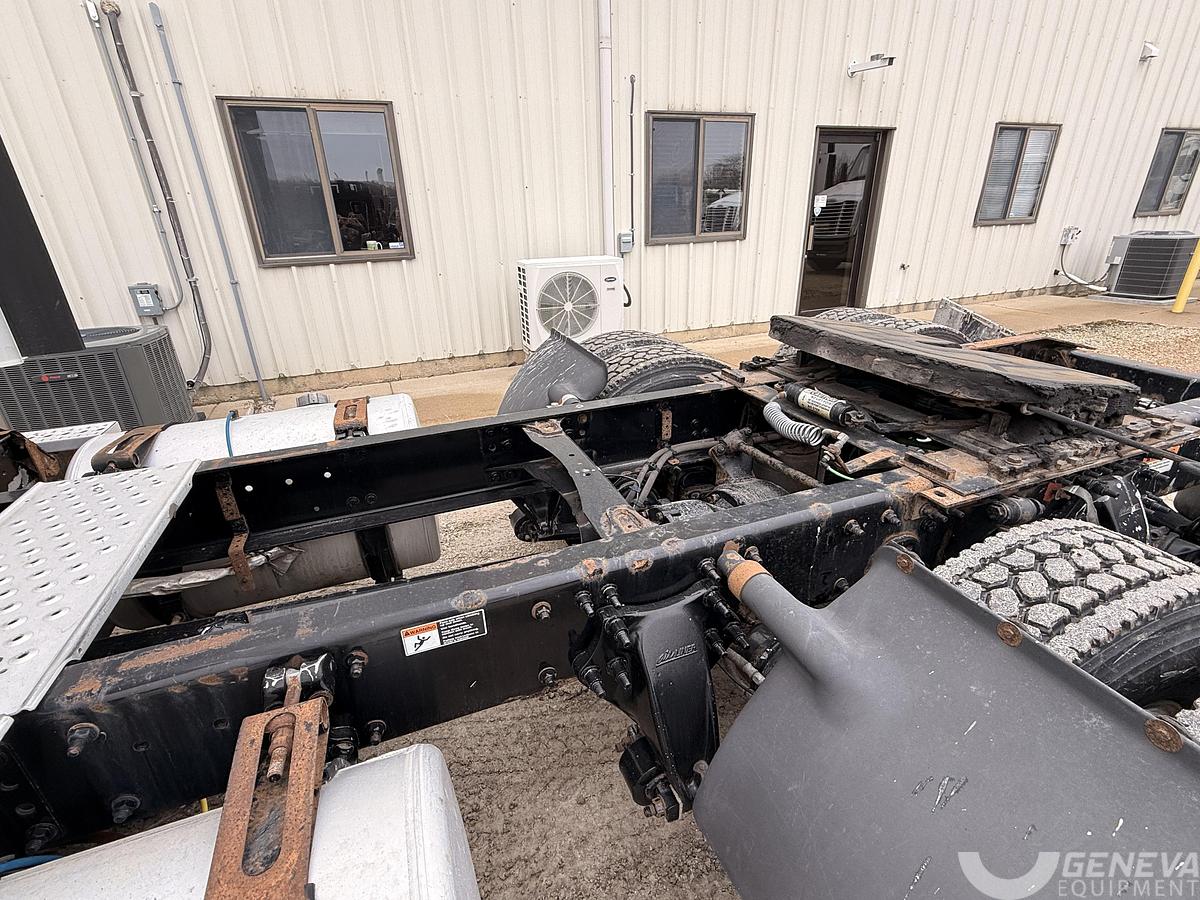 Used 2018 Freightliner Cascadia 113