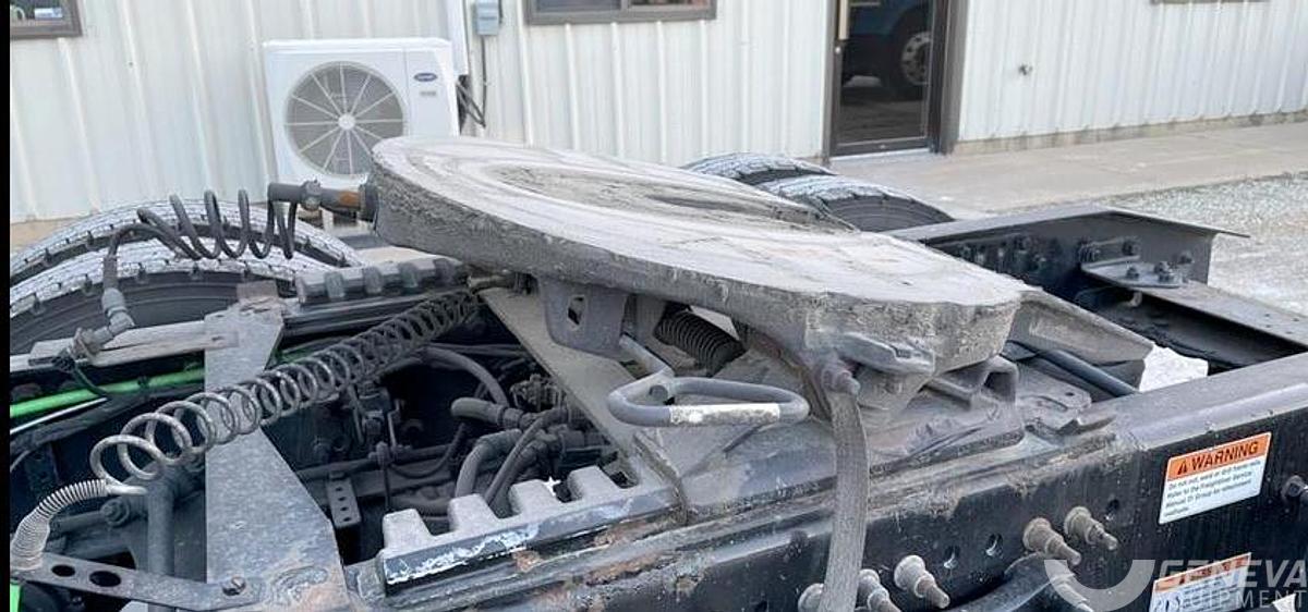 Used 2022 Freightliner Cascadia 126