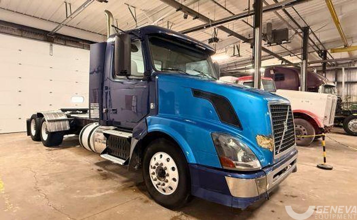 Used 2013 Volvo VNL64T300