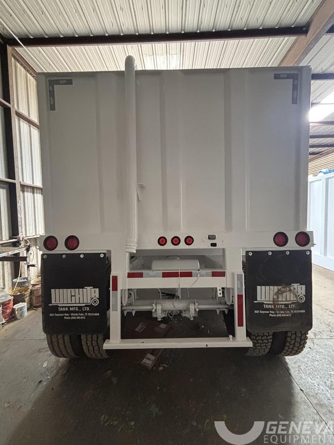Used Menard Flat Top Frac Tank (#36882)