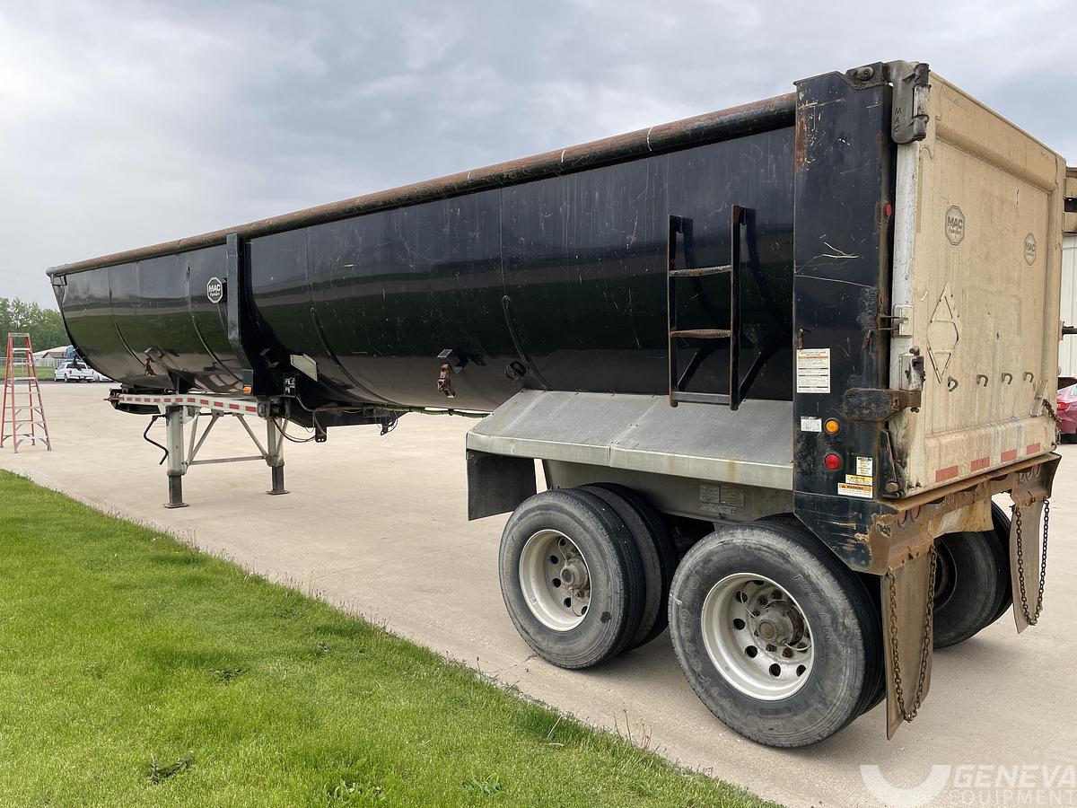 Used 2016 MAC Trailer