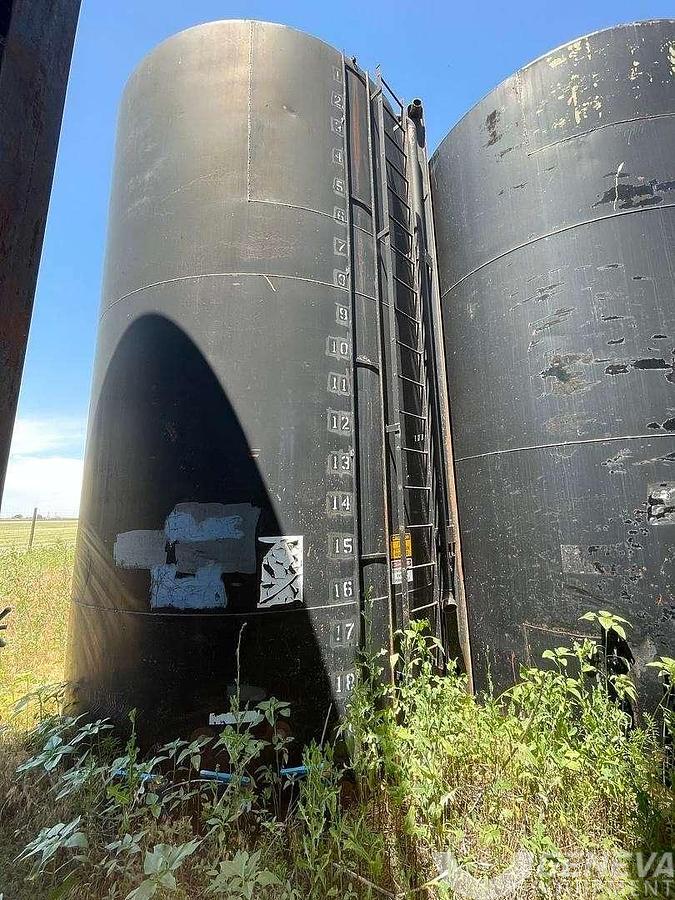 Used Upright Tank (279X)