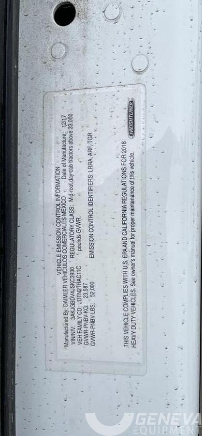 Used 2018 Freightliner Cascadia 113