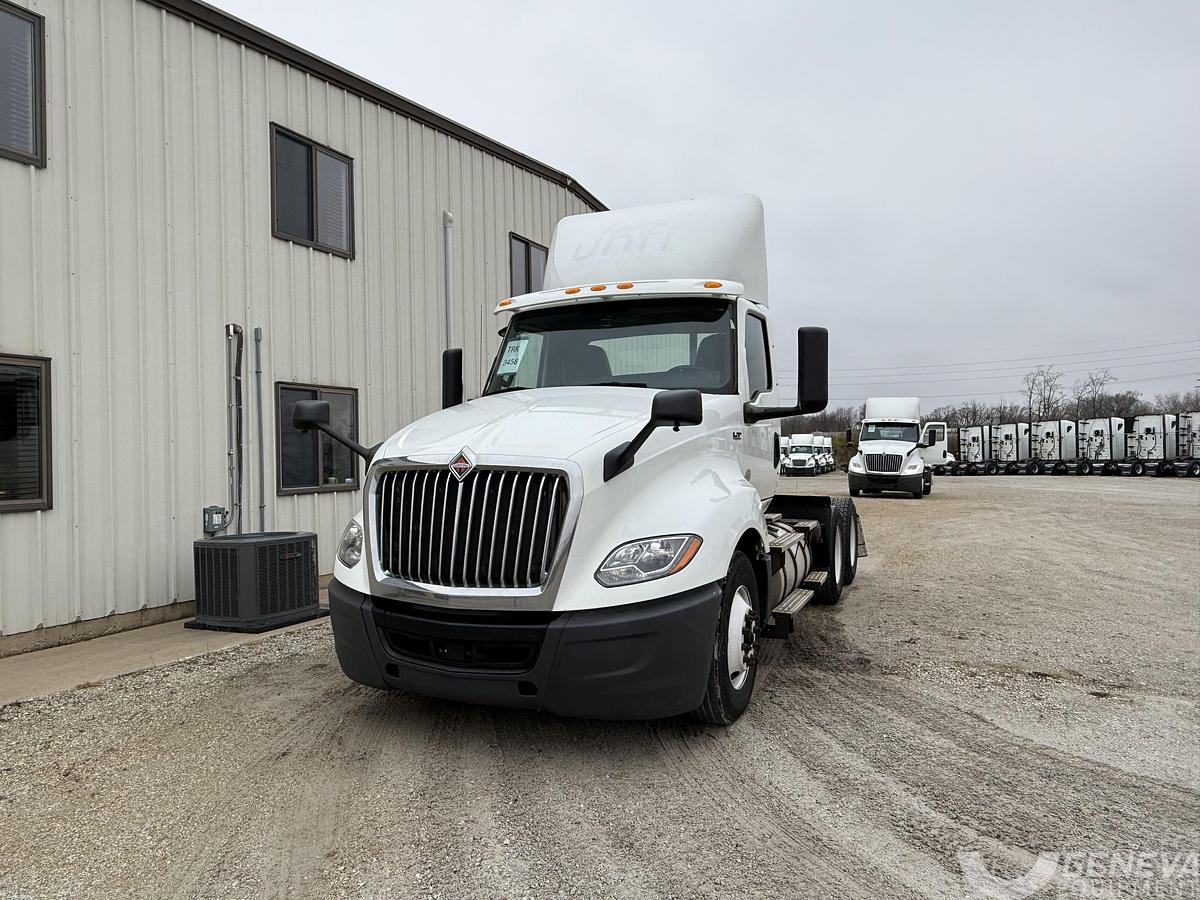 Used 2019 International LT625