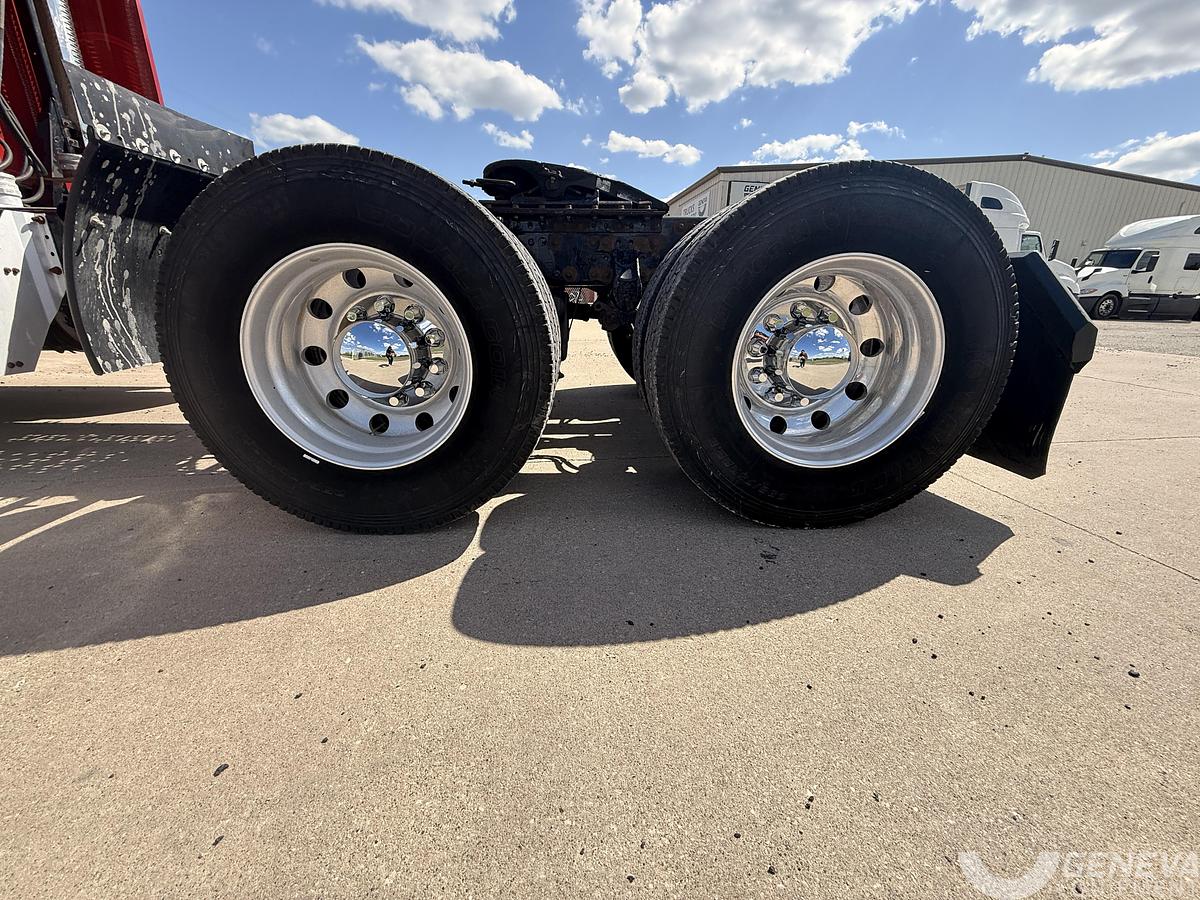 Used 2015 Mack CXU613