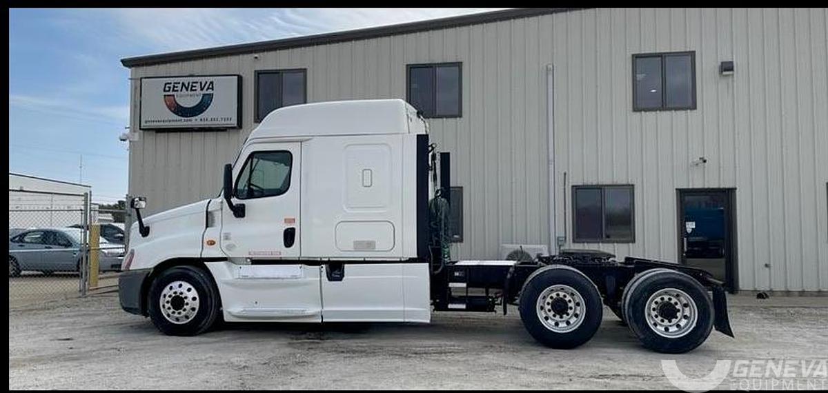 Used 2014 Freightliner Cascadia