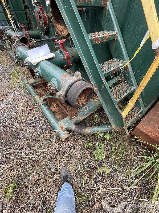 Used Salty's Flat Top Frac Tank (#141)