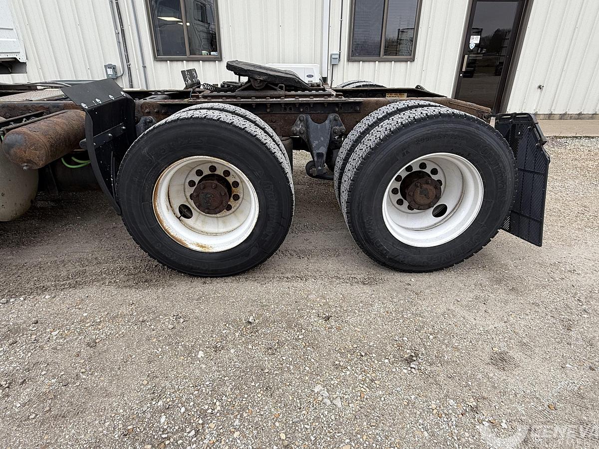 Used 2019 International LT625