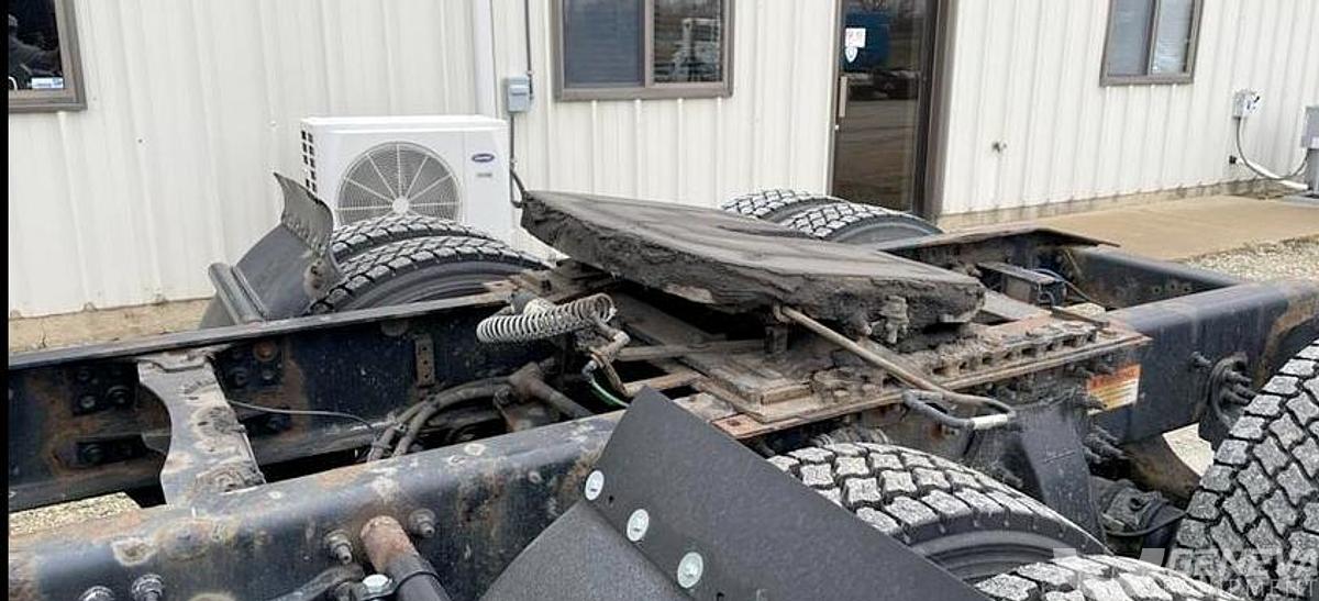 Used 2018 Freightliner Cascadia 113