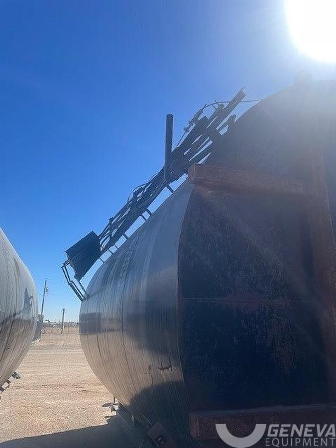 Used Upright Tank (VT352)