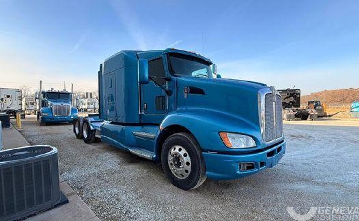 Used 2011 Kenworth T660
