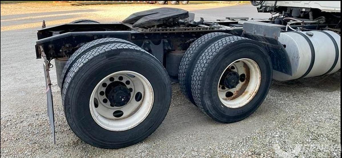 Used 2020 International LT625