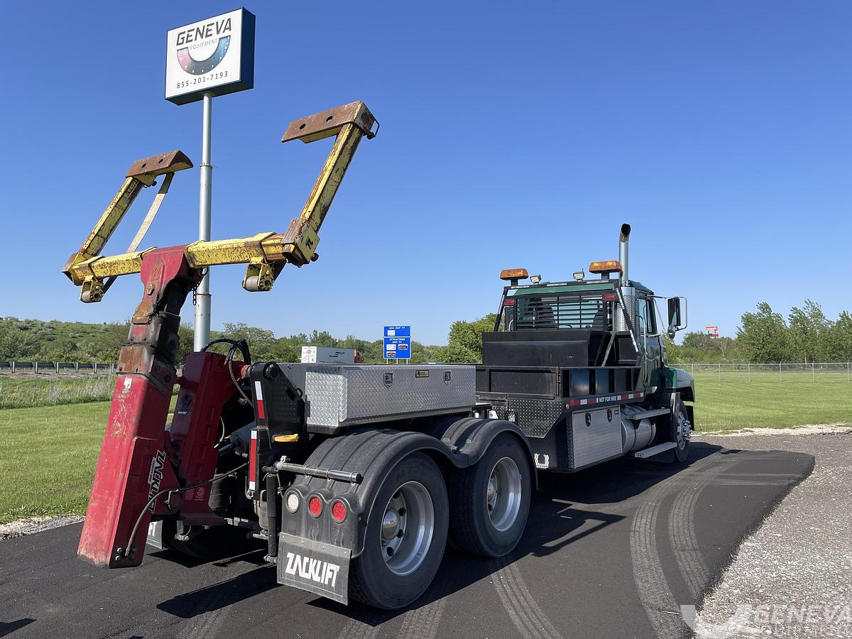 Used 2000 Mack CH613