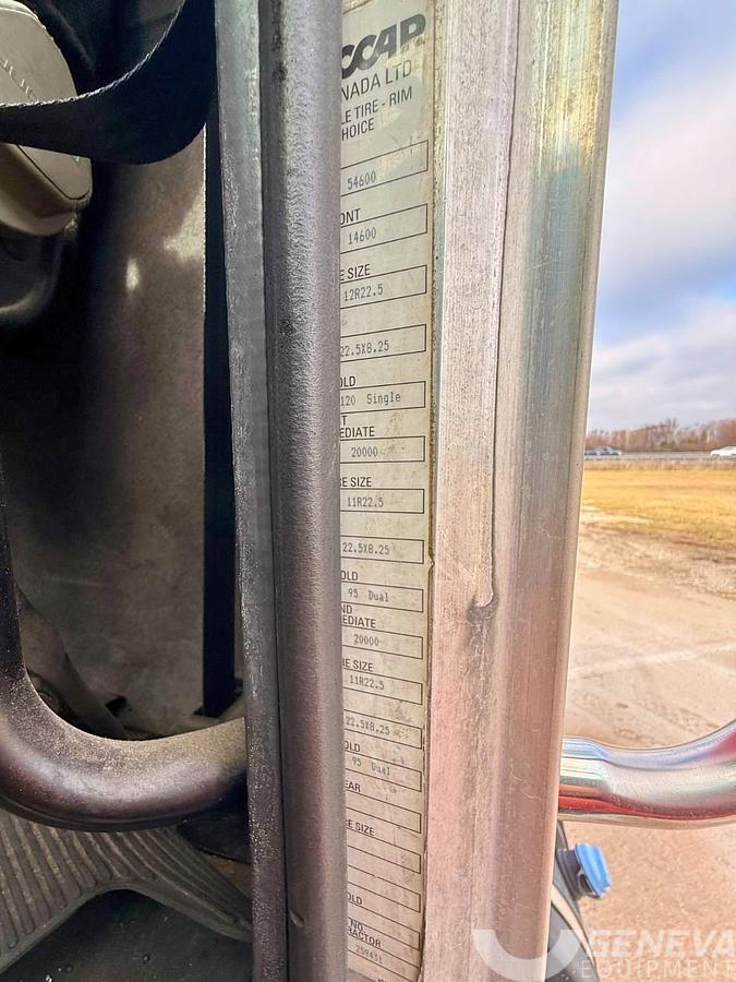 Used 2015 Peterbilt 348 (TK9431)