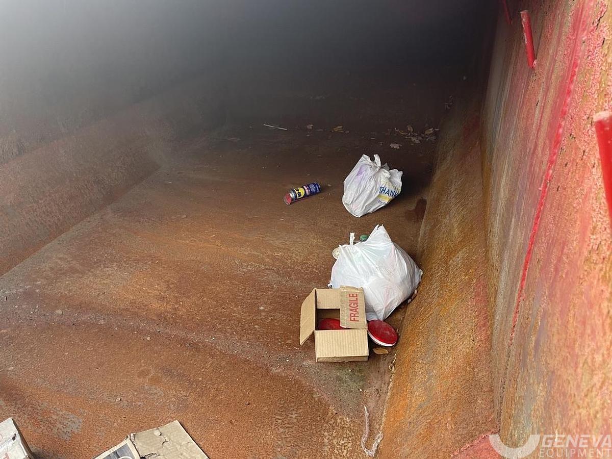 Used Rolling Lid Sealed Container (#5)