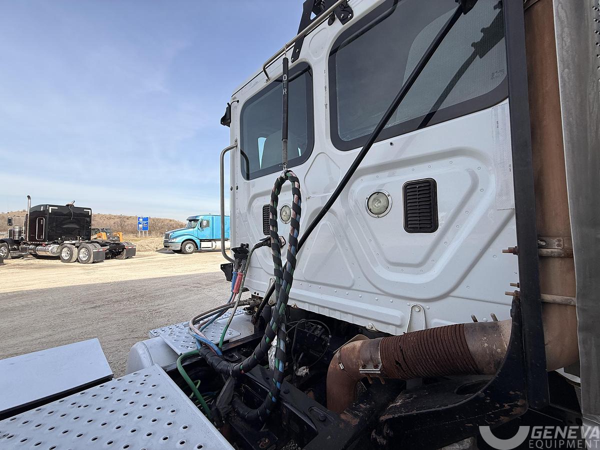 Used 2013 Freightliner Cascadia 125