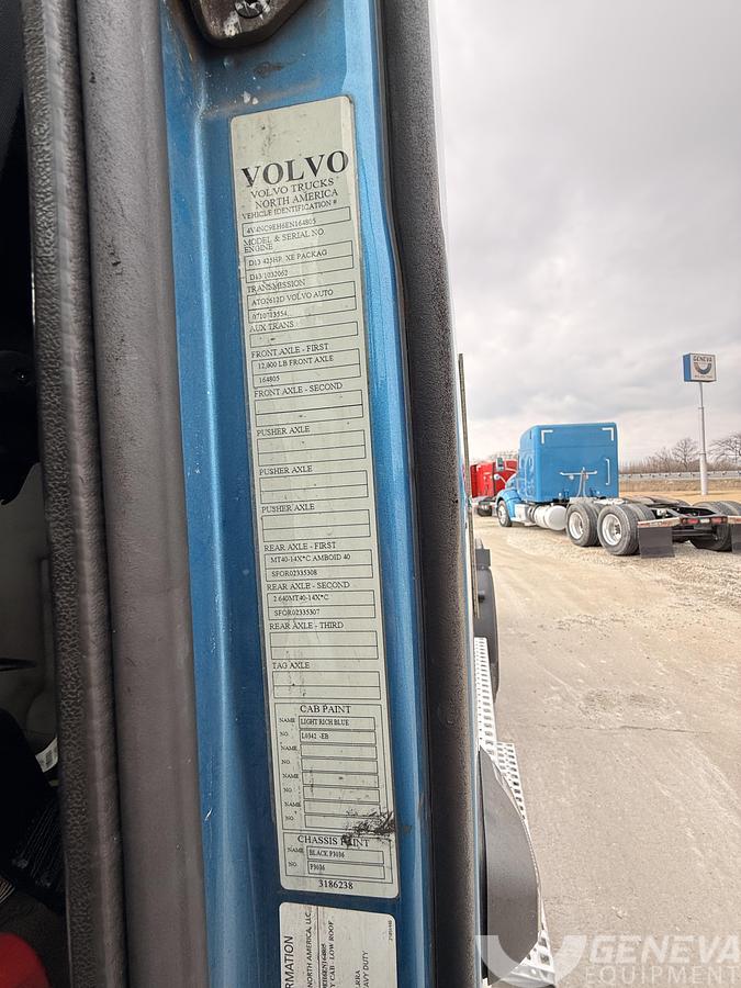 Used 2014 Volvo VNL300